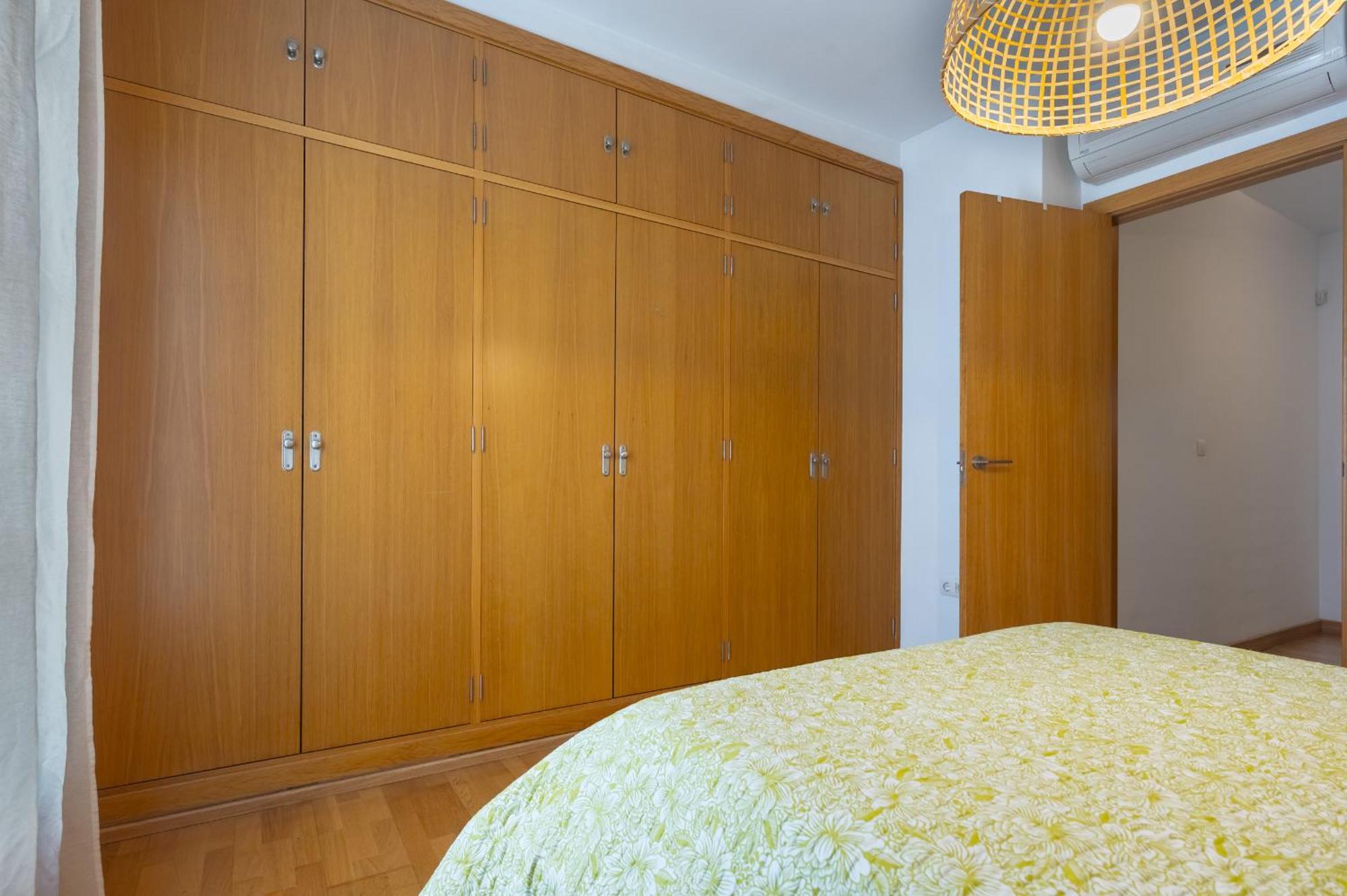Duplex Moderno Alameda Apartment Севиля Екстериор снимка