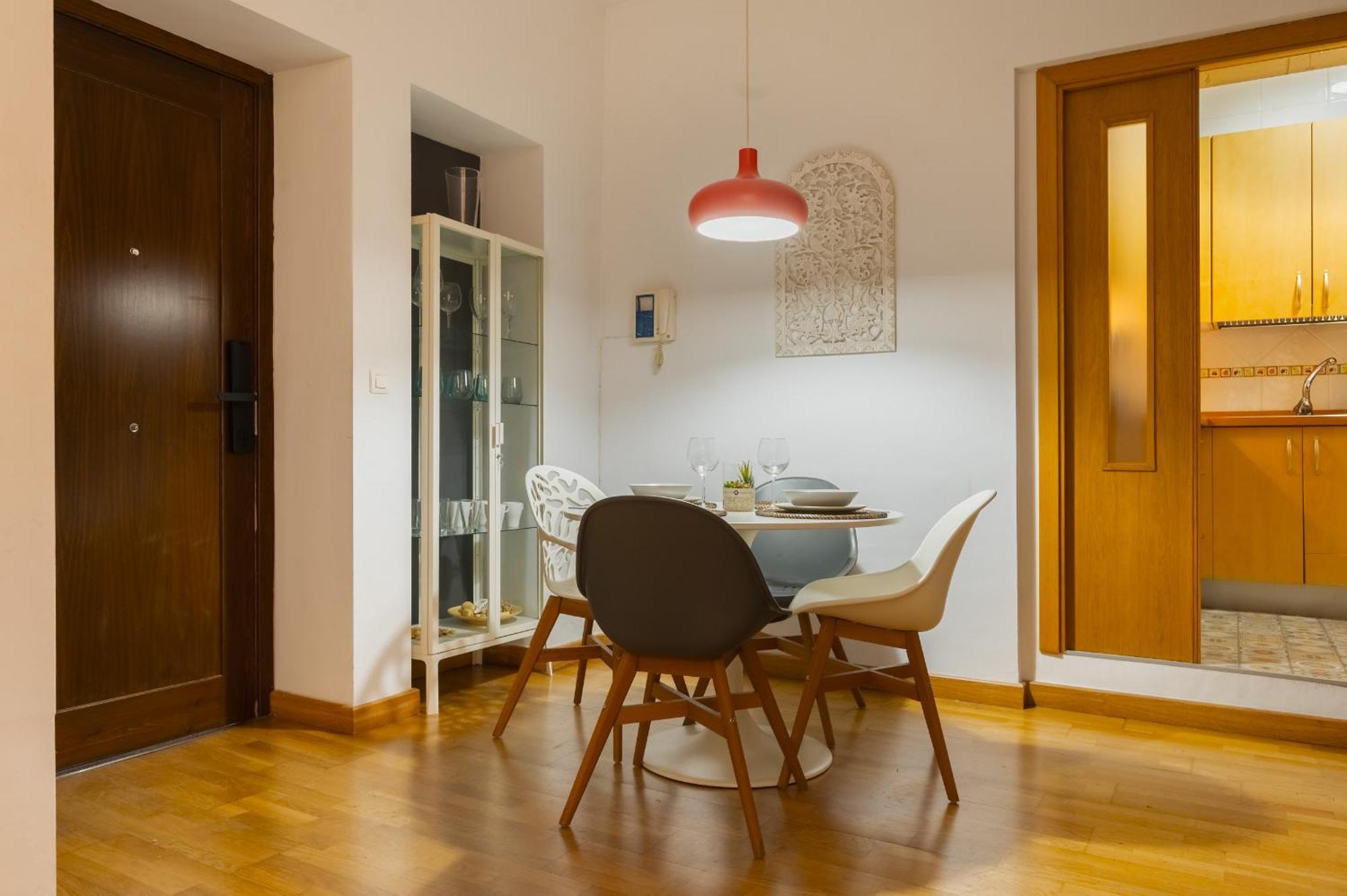 Duplex Moderno Alameda Apartment Севиля Екстериор снимка
