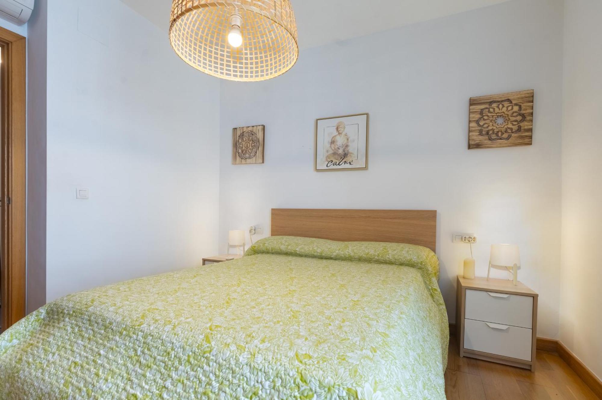 Duplex Moderno Alameda Apartment Севиля Екстериор снимка