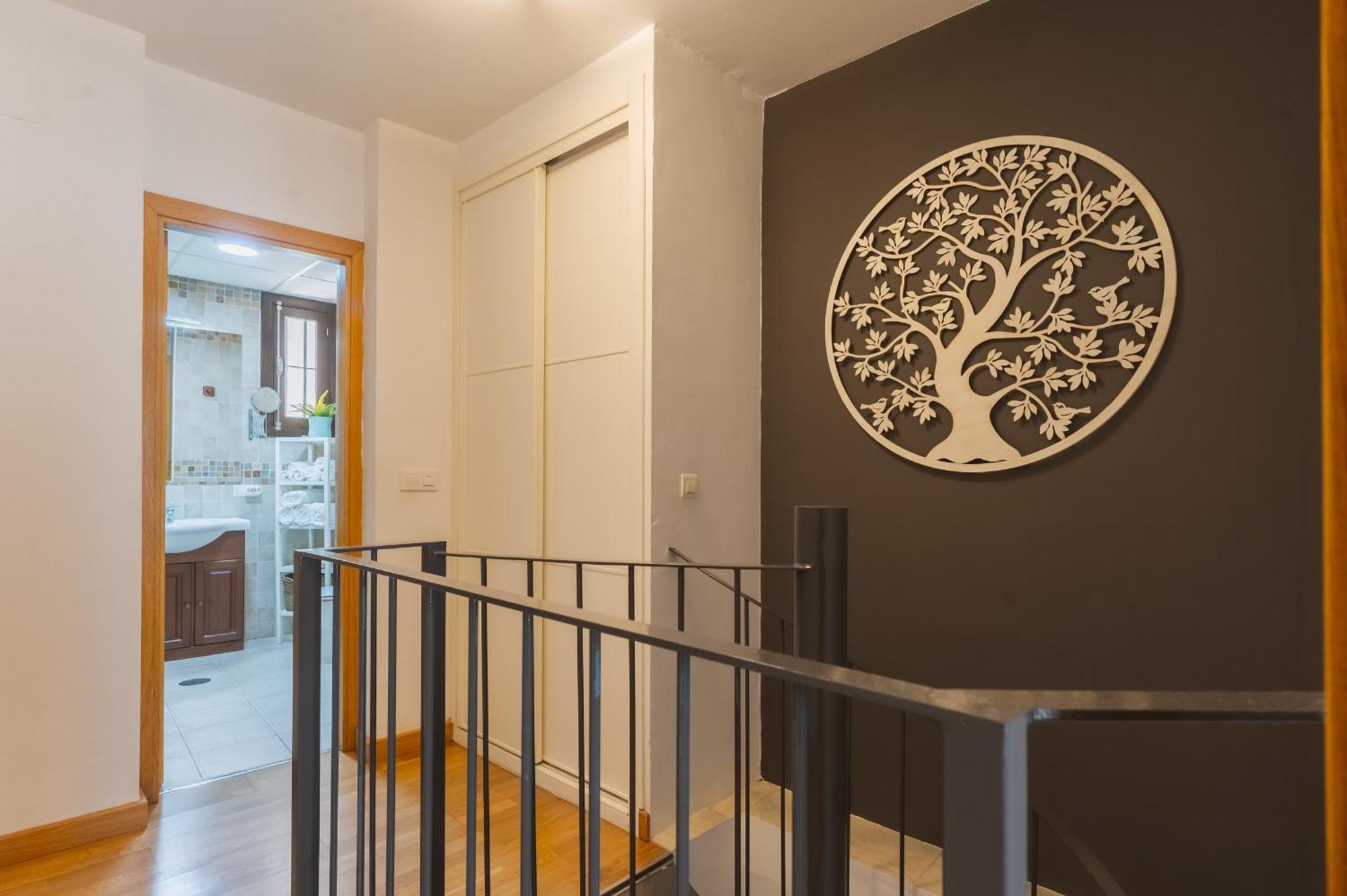 Duplex Moderno Alameda Apartment Севиля Екстериор снимка